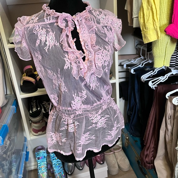 Charlotte Russe Pink Ruffled Tie Front Blouse - Picture 1 of 6